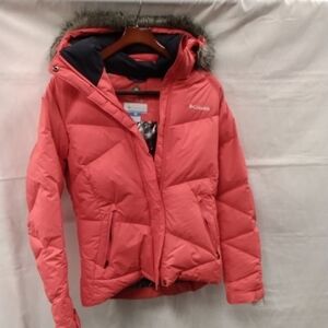 Women's Columbia Coral Insulated Jacket with Faux Fur Hood Medium